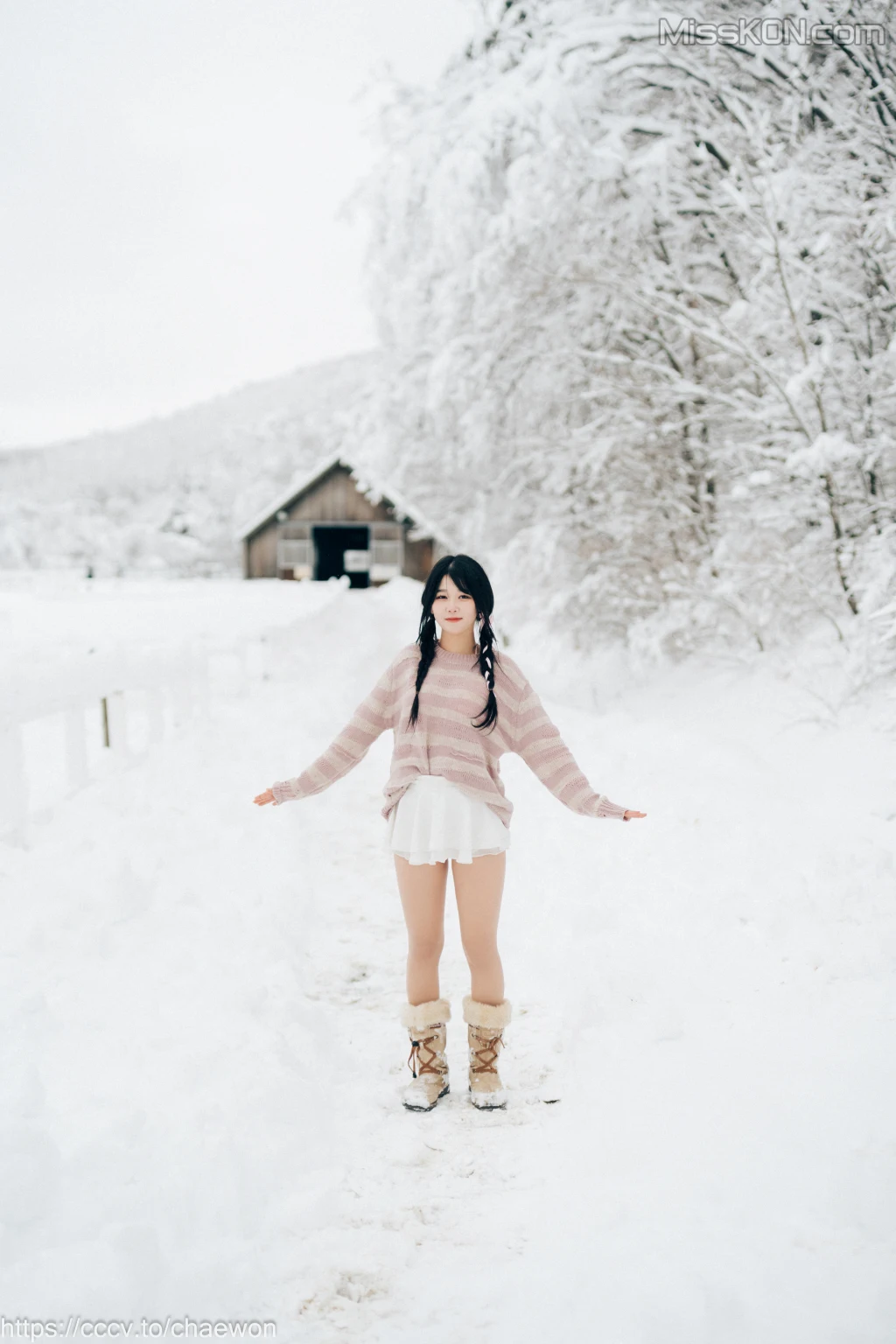 [Loozy] Zia (지아): Snow Girl (114 photos )