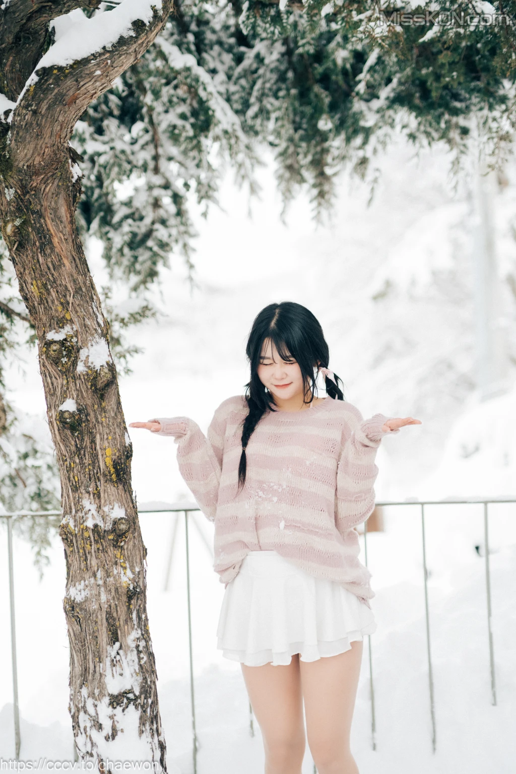 [Loozy] Zia (지아): Snow Girl (114 photos )  photo 2-16