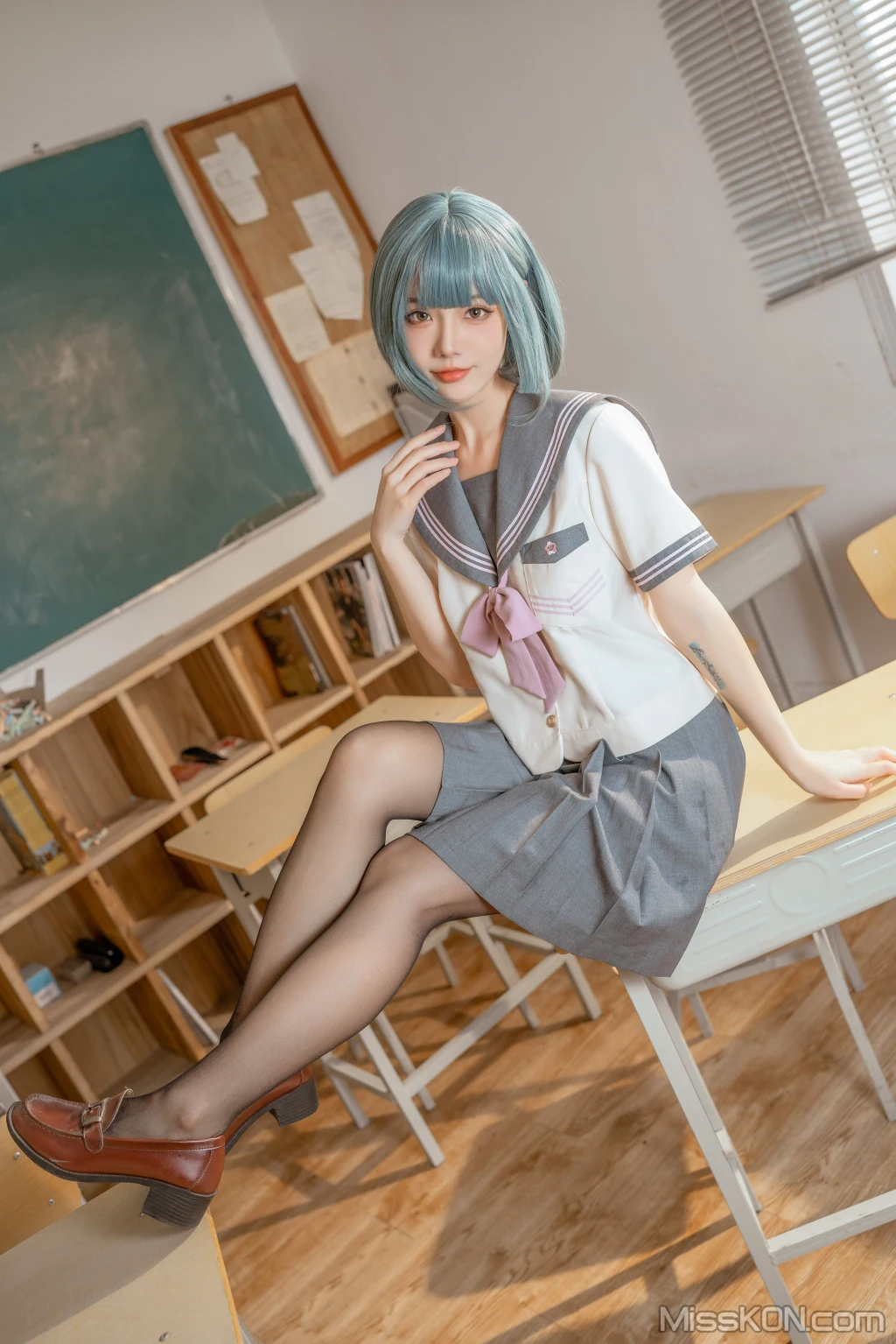 Coser@桃良阿宅: 不良JK (106 ảnh)