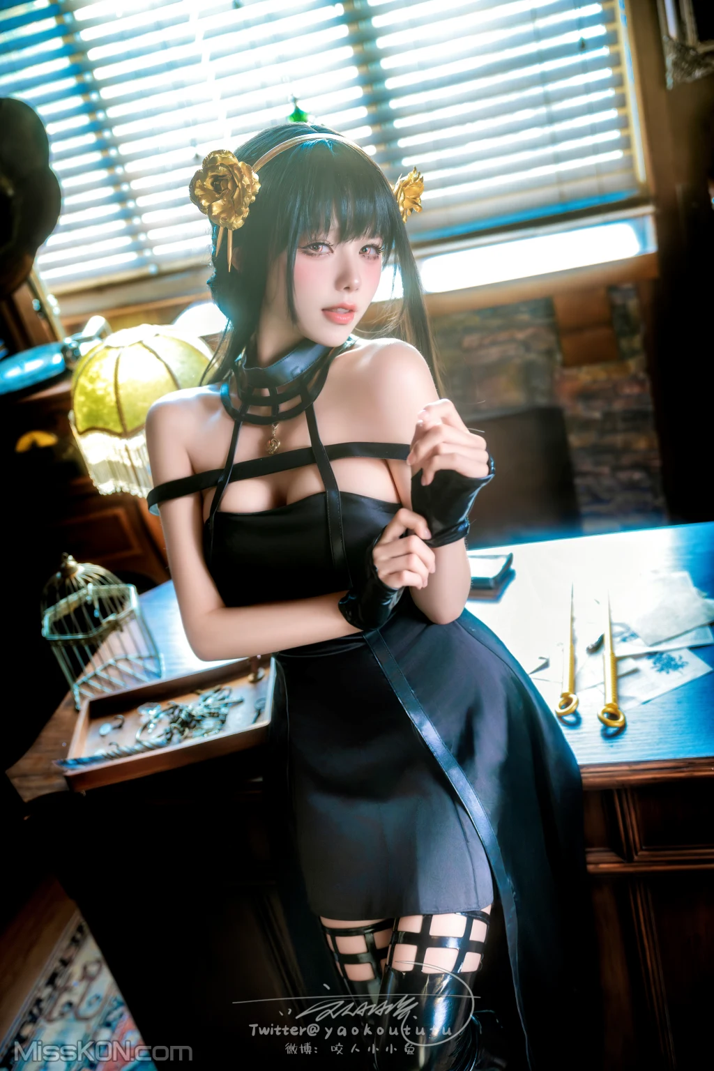 Coser@黏黏团子兔: 约尔太太 (80 ảnh )