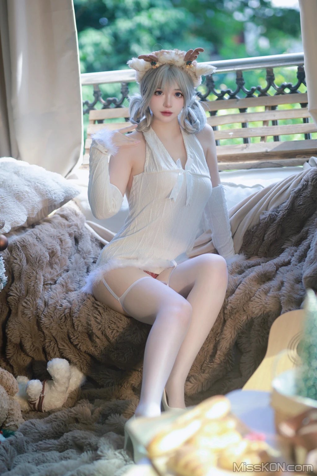 Coser@疯猫ss: 圣诞特典&白色毛衣 (98 photos )  photo 1-11