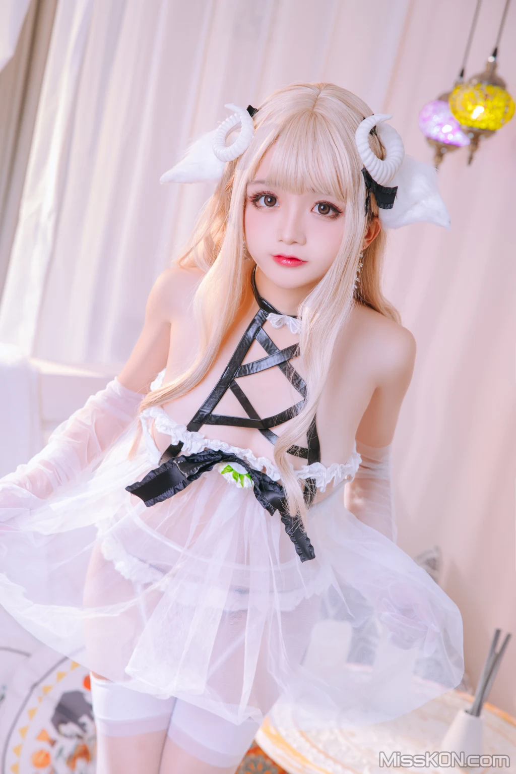 Coser@日奈娇: 白小绵羊 (70 ảnh)