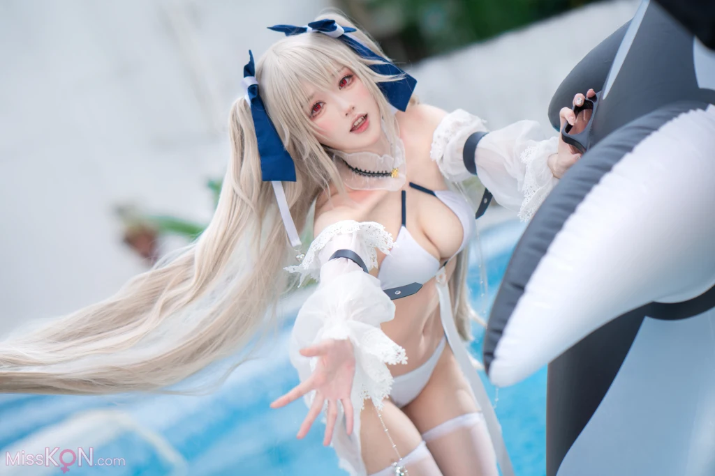 Coser@阿包也是兔娘: 安克雷奇泳装 (36 ảnh)