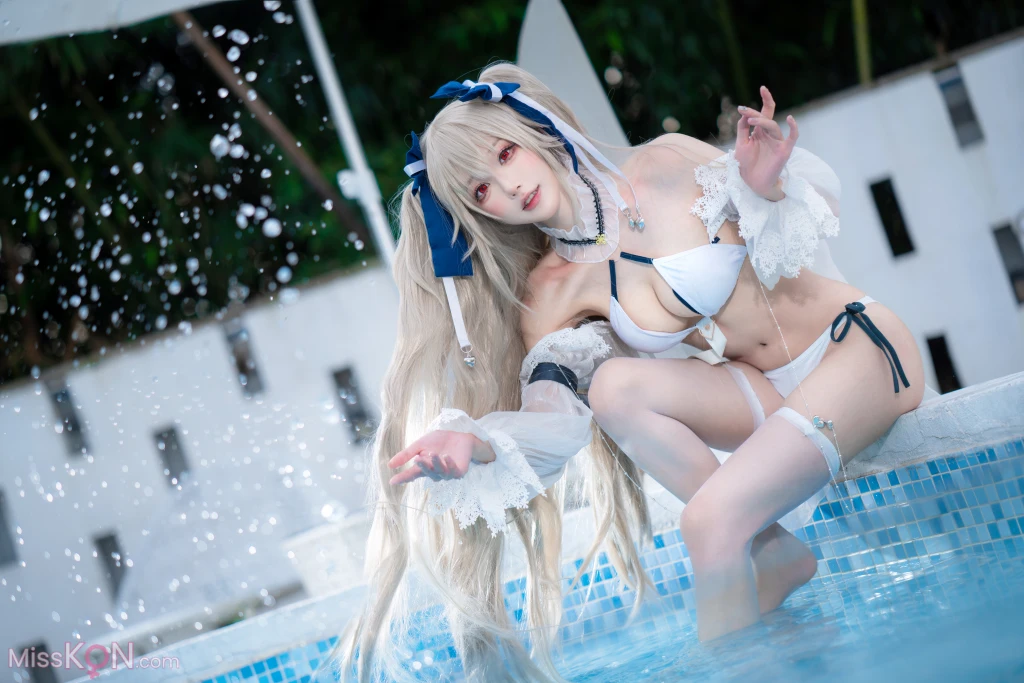 Coser@阿包也是兔娘: 安克雷奇泳装 (36 ảnh)