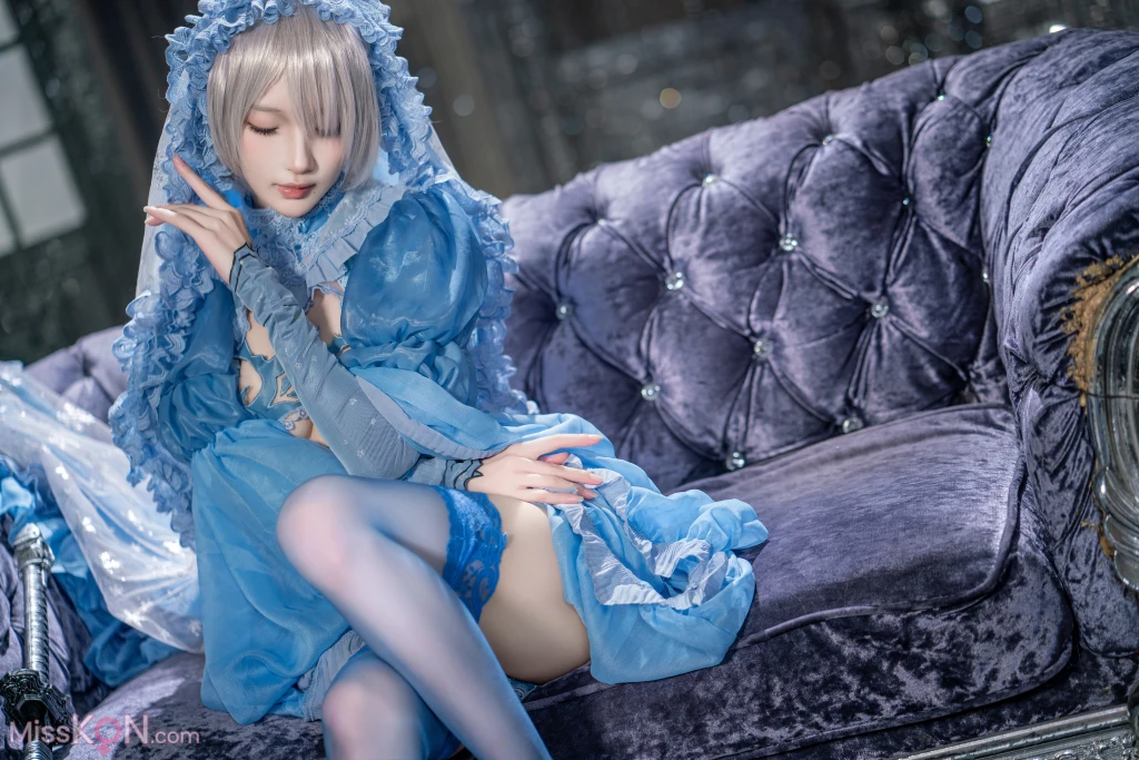 Coser@阿包也是兔娘: 冰雪2B (42 photos)