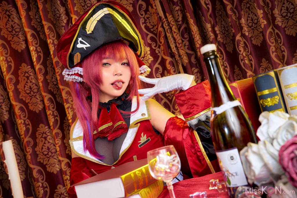 Coser@ZinieQ: Hololive Marine Houshou (34 photos )