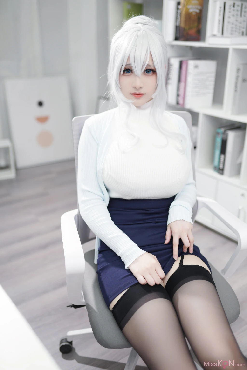 Coser@幼愛Youmeko: 未亡人雪女 (70 ảnh)