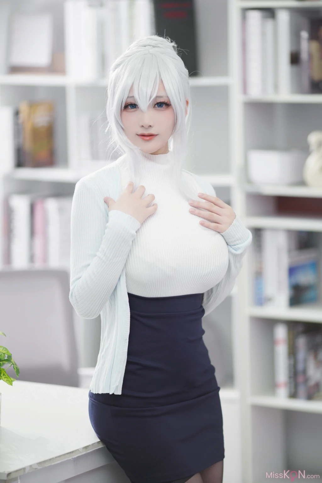 Coser@幼愛Youmeko: 未亡人雪女 (70 ảnh)