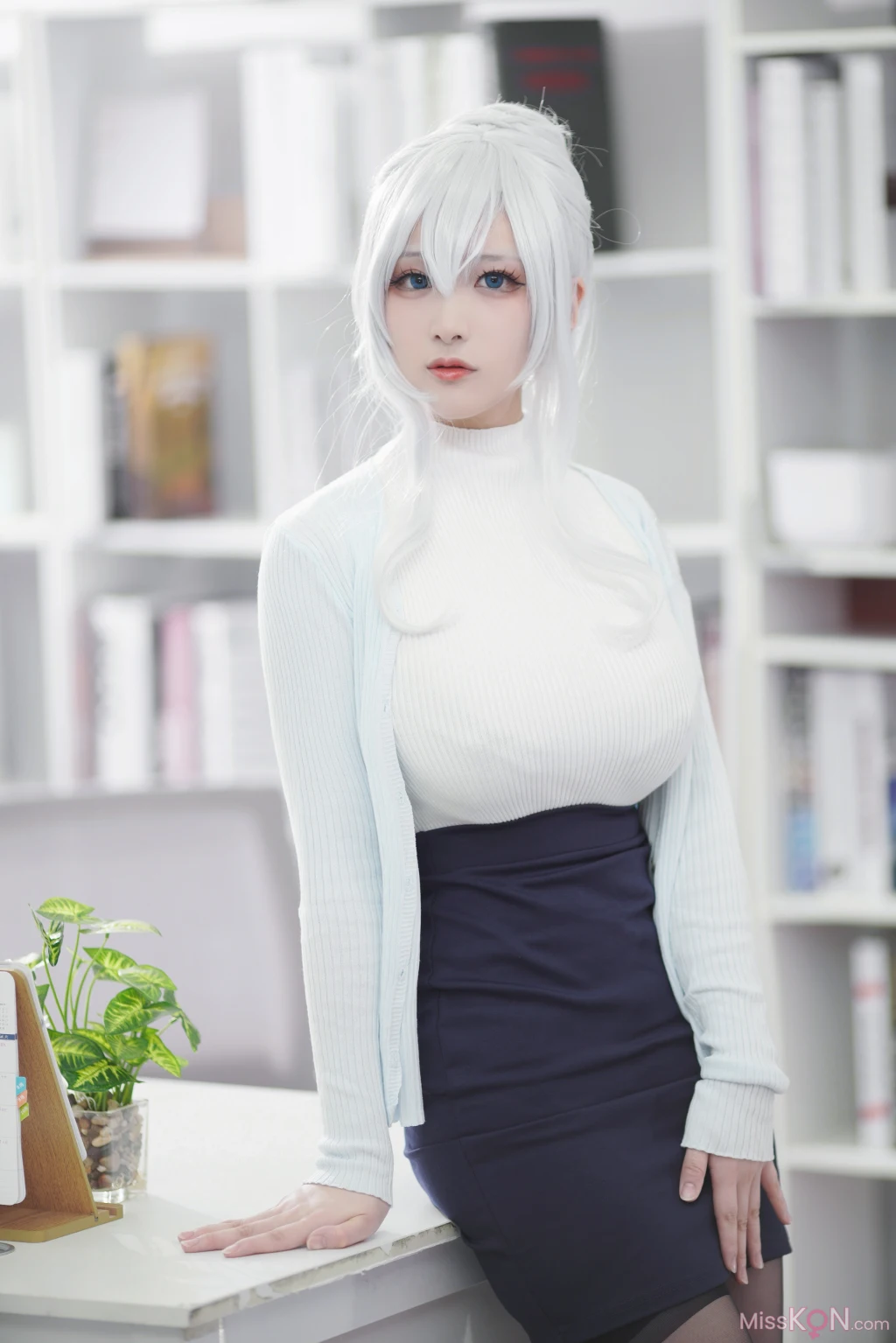 Coser@幼愛Youmeko: 未亡人雪女 (70 ảnh)