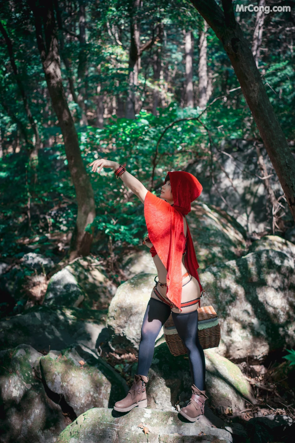 DJAWA Photo - Mimmi (밈미): "Naughty Red Hiring Hood" (125 photos) photo 2-18