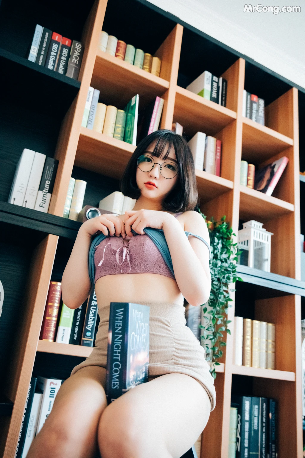 [Loozy] Son Ye-Eun (손예은): Librarian Girl (84 photos ) photo 1-9
