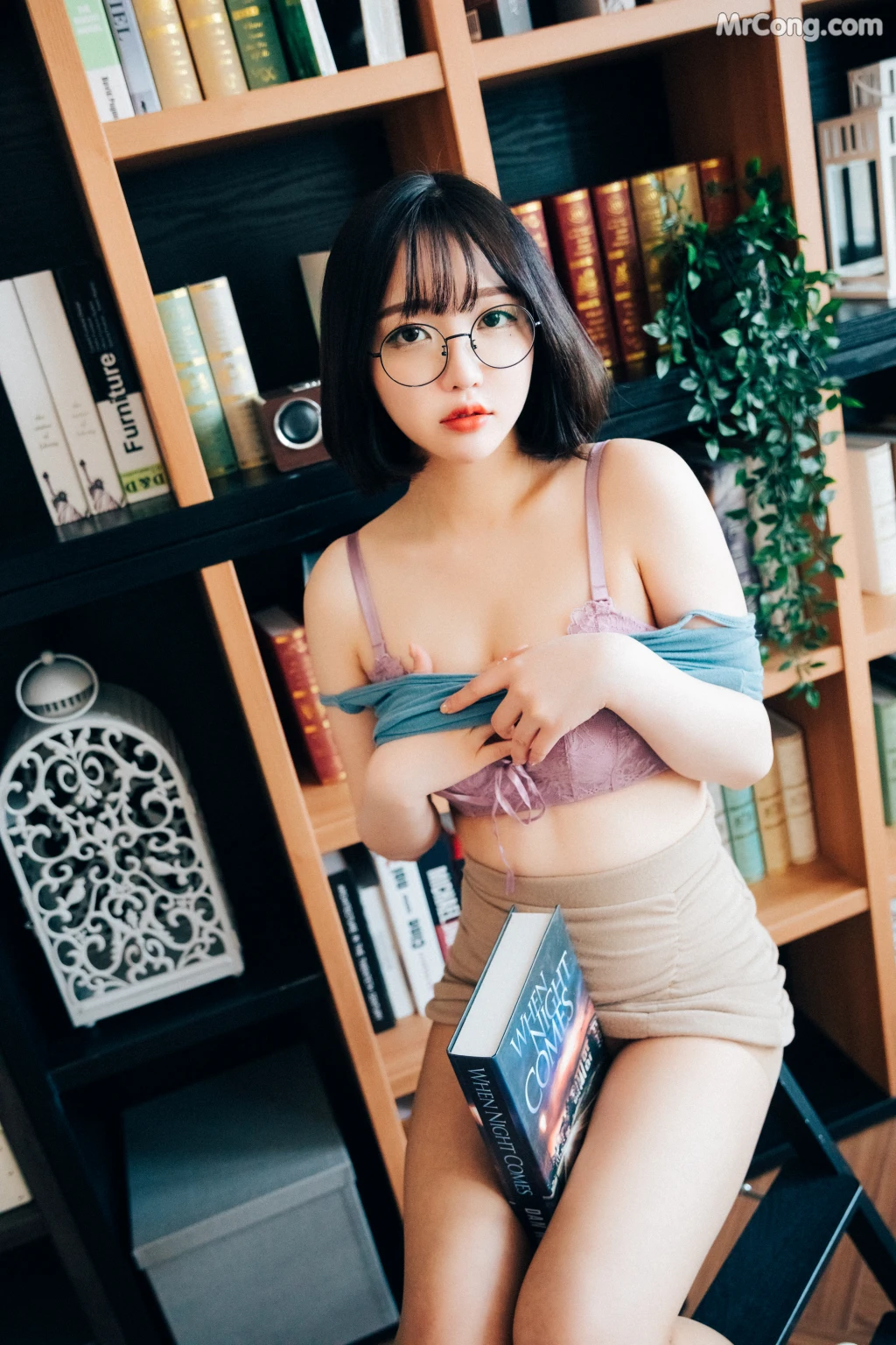 [Loozy] Son Ye-Eun (손예은): Librarian Girl (84 photos ) photo 1-10