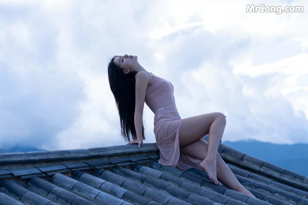 Jiu Shi A Zhu A (就是阿朱啊): The Roof (105 photos ) photo 4-12