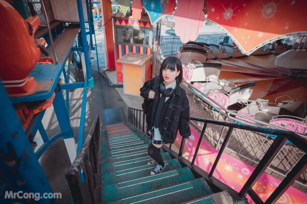 DJAWA Photo - Jeong Jenny (정제니): "Theme Park Girl" (162 photos) photo 3-3