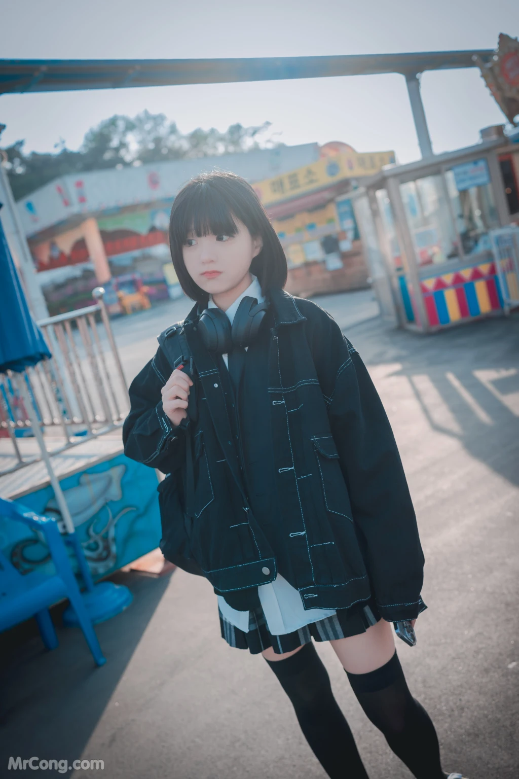 DJAWA Photo - Jeong Jenny (정제니): "Theme Park Girl" (162 photos) photo 8-4