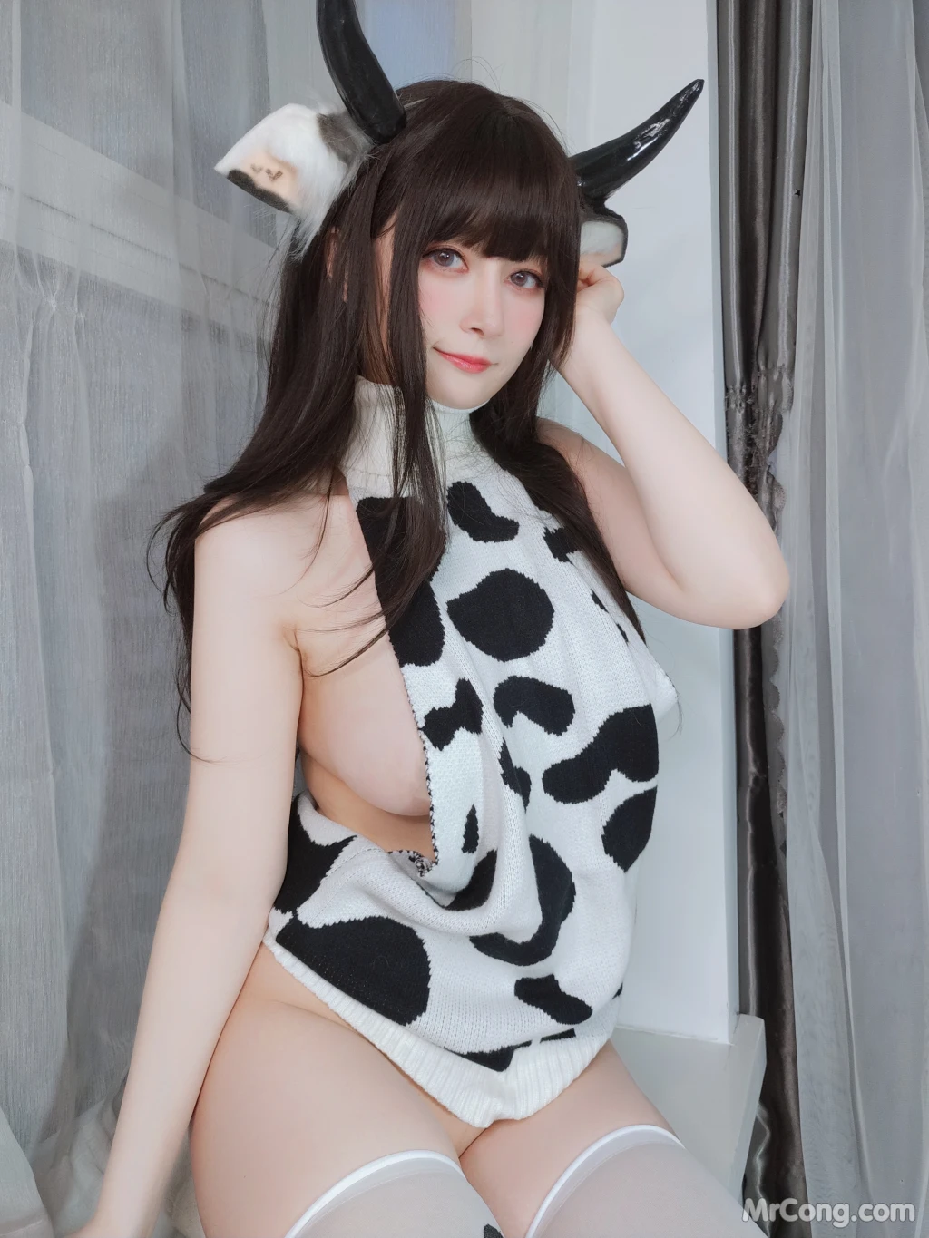 Coser@白银81 Vol.107: 可爱的奶牛 (28 photos) photo 1-0