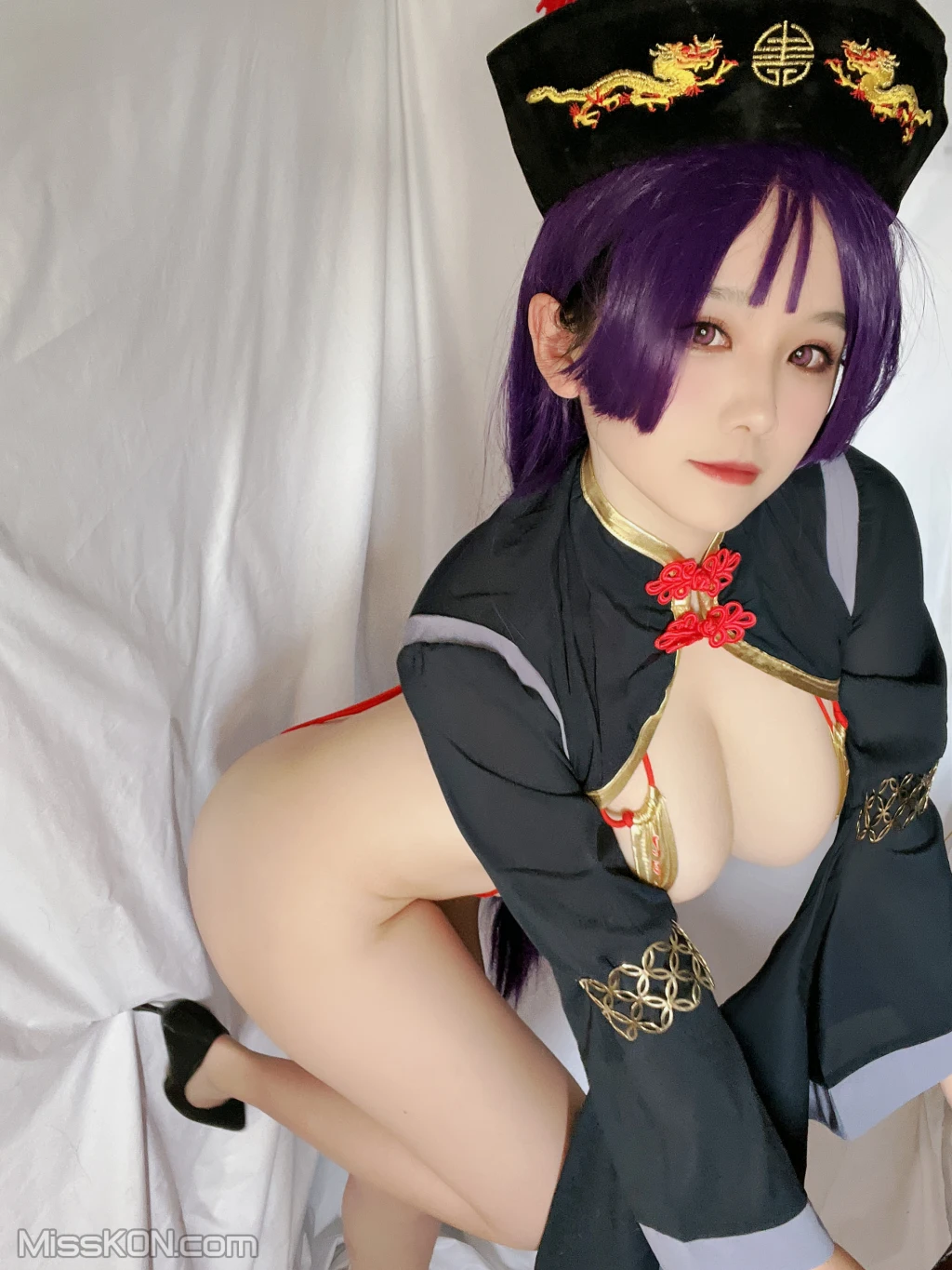 Coser@阿半今天很开心: 奶光僵尸 (35 photos)