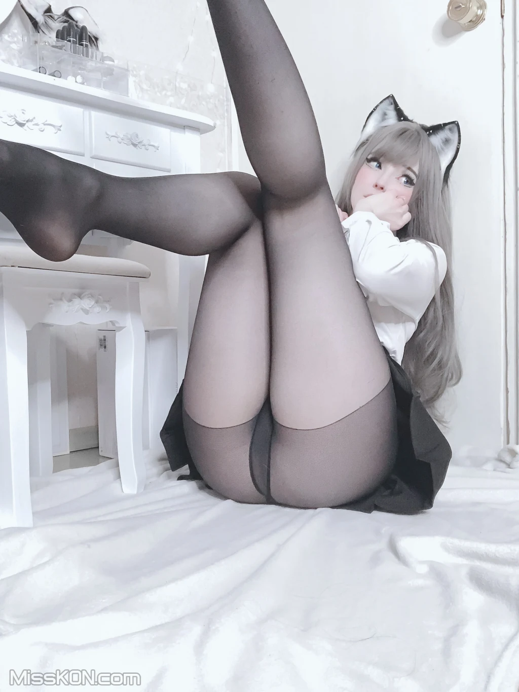 Coser@Candy_Ball: Lewd Stocking Kitty (84 photos )