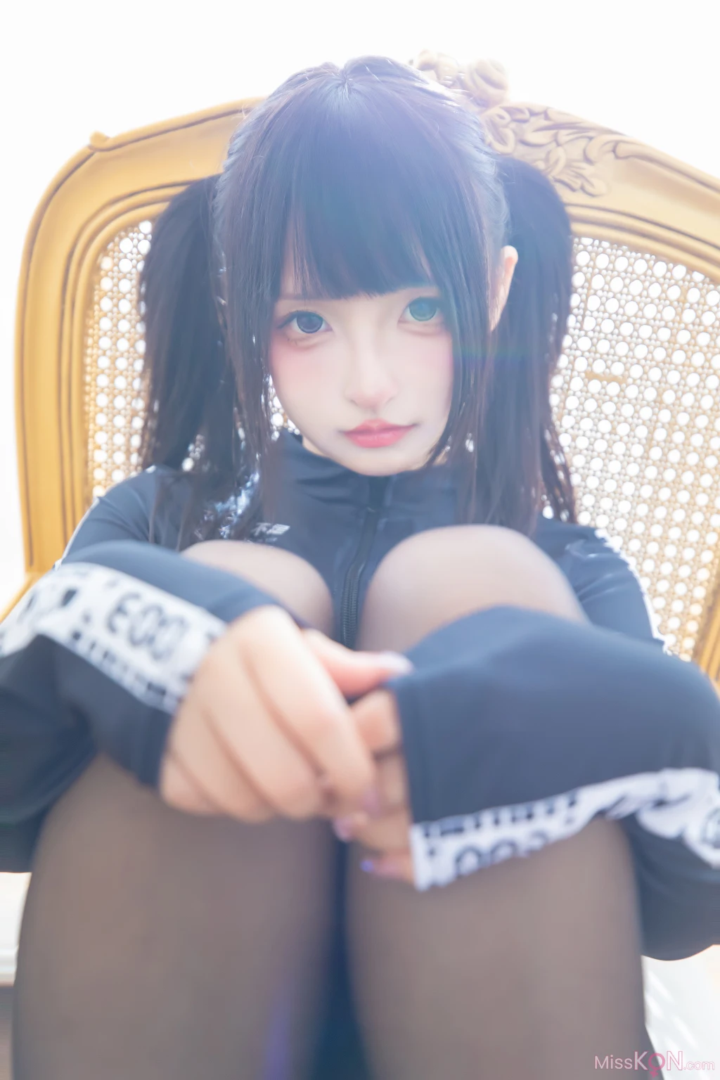 Coser@神楽坂真冬 Vol.197: 电量不足 (75 ảnh )