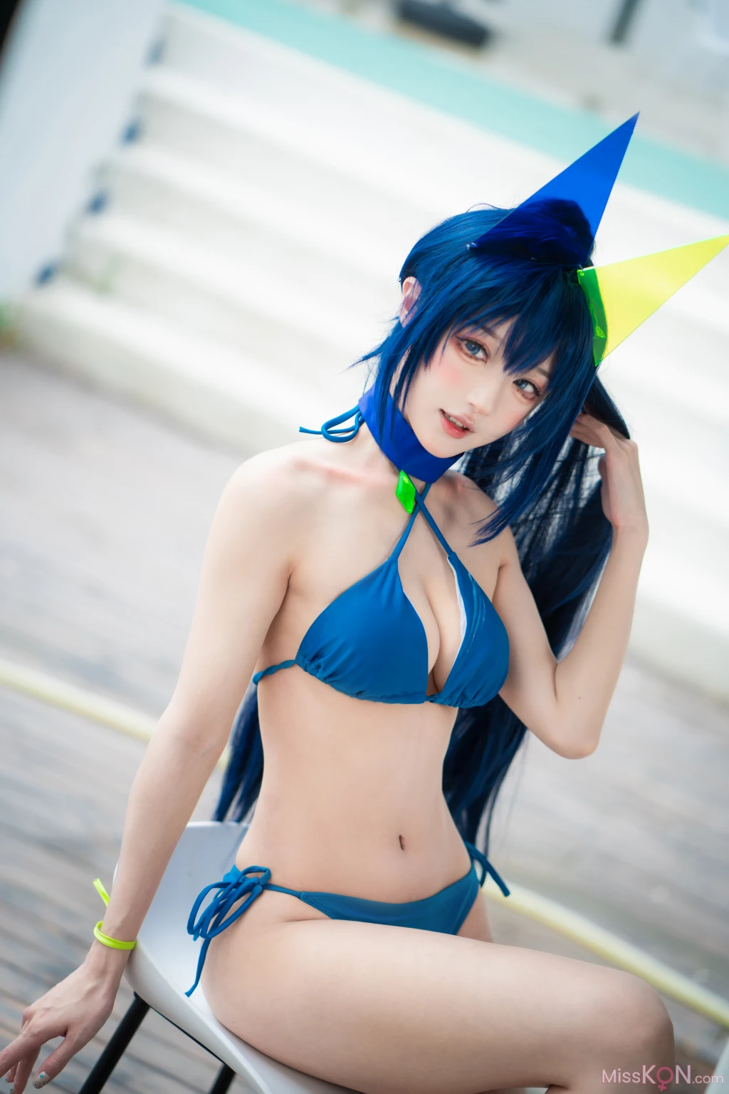 Coser@阿包也是兔娘: 花园泳装 (35 photos)