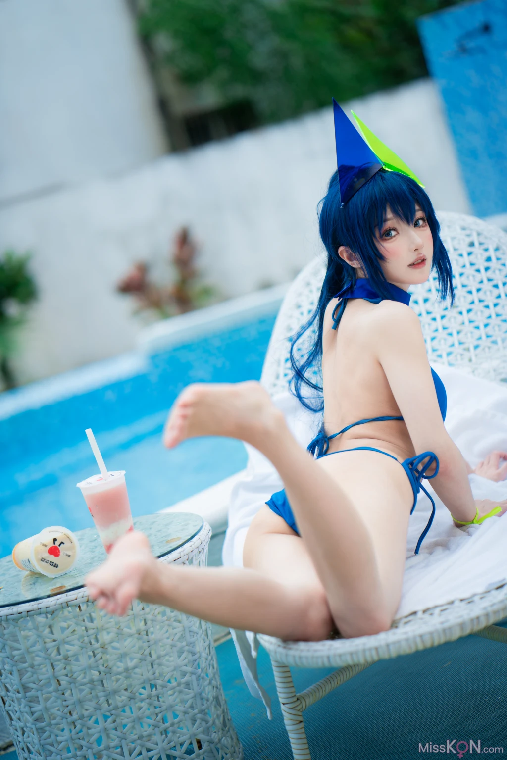 Coser@阿包也是兔娘: 花园泳装 (35 photos)