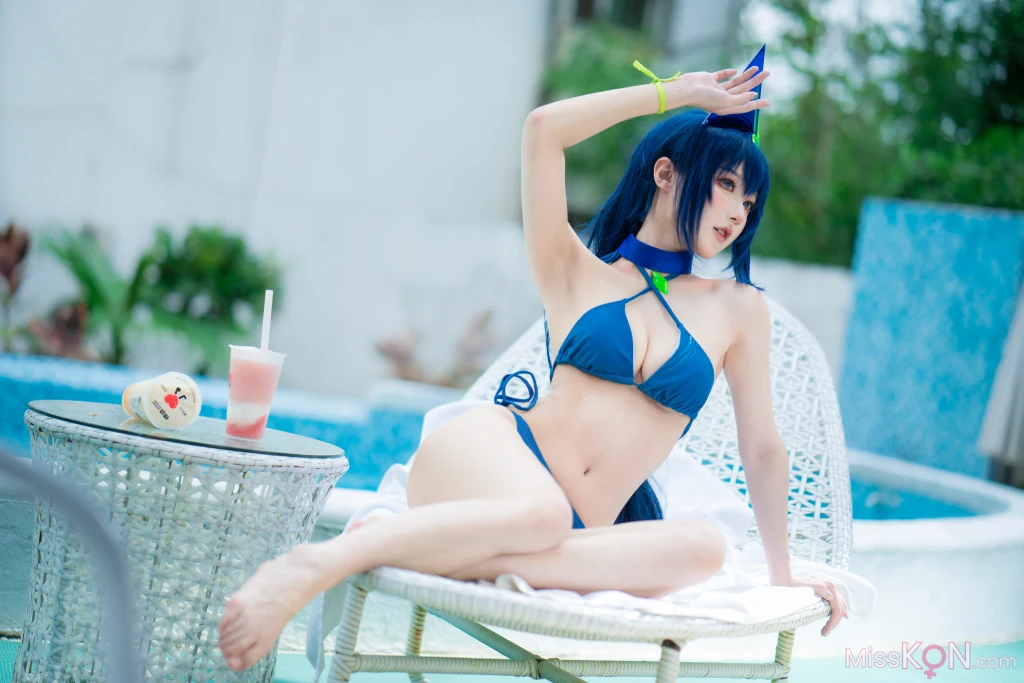 Coser@阿包也是兔娘: 花园泳装 (35 photos)