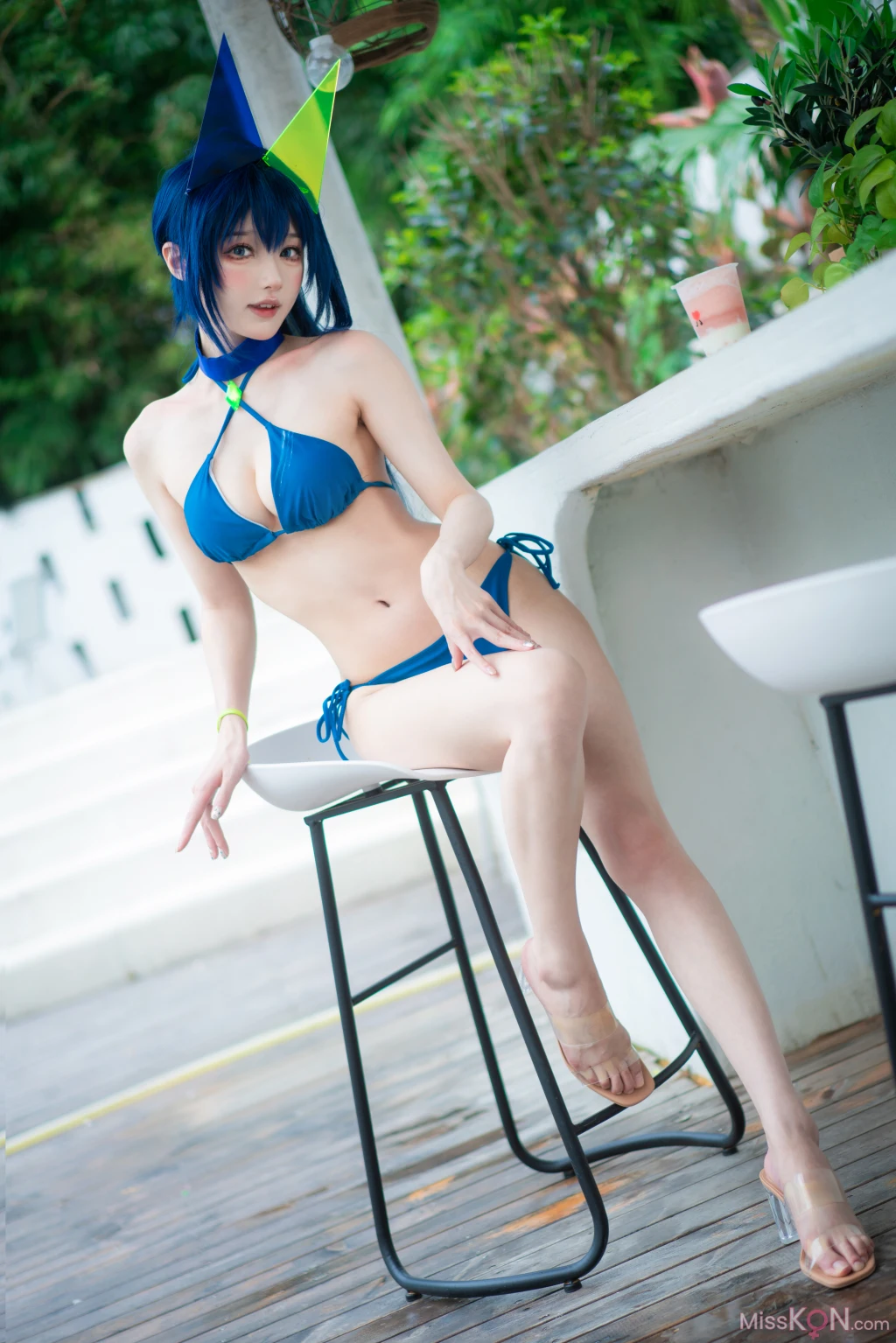 Coser@阿包也是兔娘: 花园泳装 (35 photos)