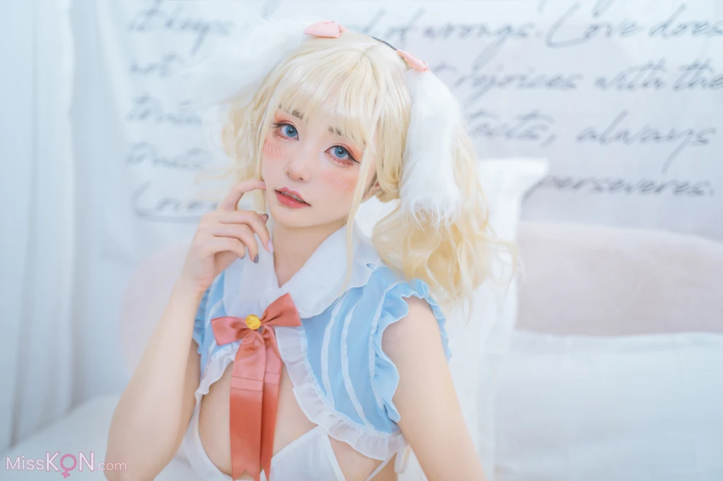 Coser@爆机少女喵小吉 (Nekokoyoshi): 週末に一人で (23 ảnh )