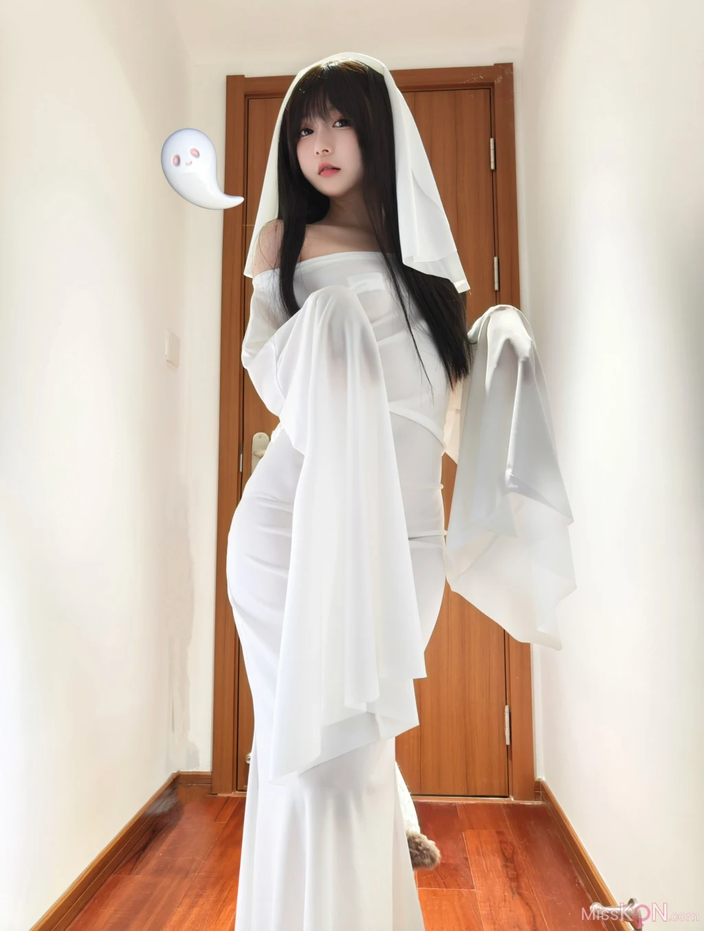 Coser@发条少女 (迷之呆梨): 2024年10月fantia会员订阅合集(8套） (141 photos )