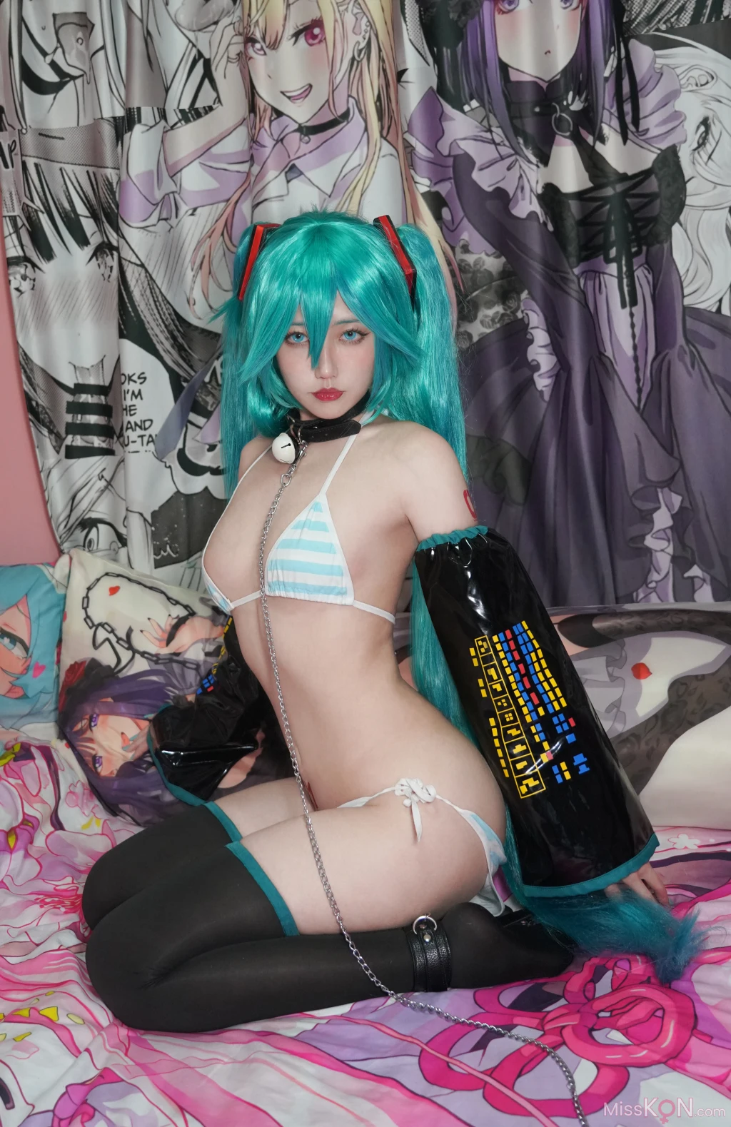 Coser@絞肉姬Walküre: Miku (50 photos)