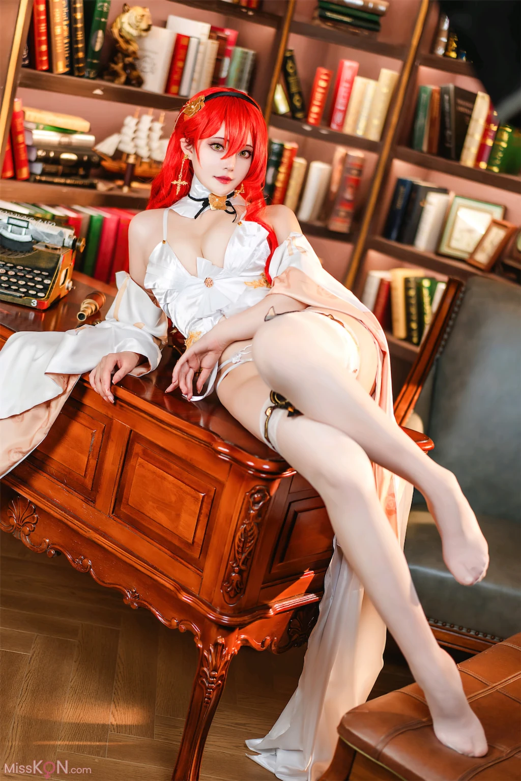 Coser@Natsuko夏夏子: 崩坏：星穹铁道 姬子礼服 (77 photos)