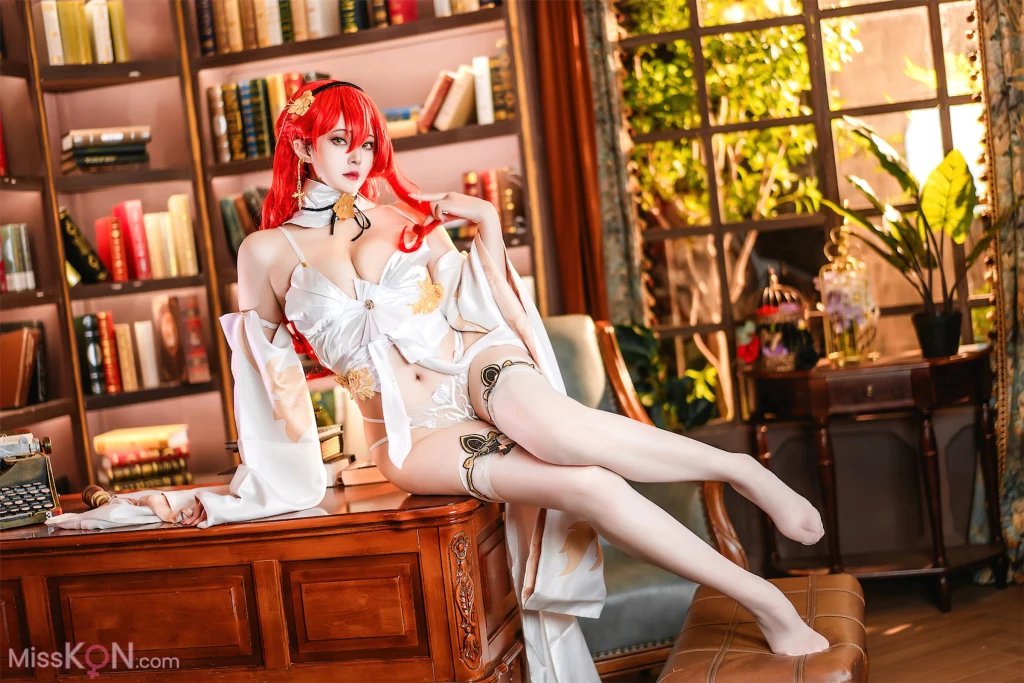 Coser@Natsuko夏夏子: 崩坏：星穹铁道 姬子礼服 (77 photos)