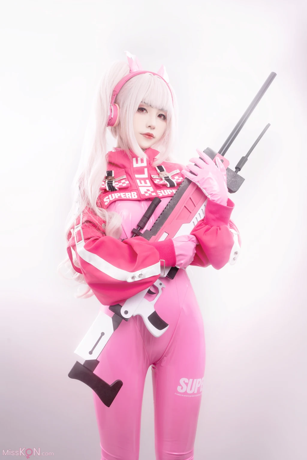 Coser@爆机少女喵小吉 (Nekokoyoshi): NIKKE 爱丽丝 (78 photos )