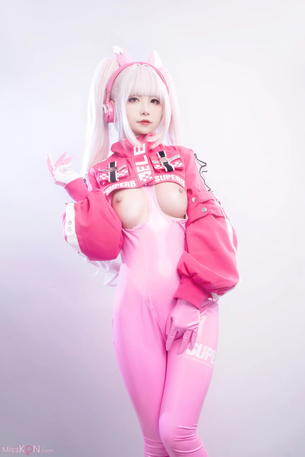 Coser@爆机少女喵小吉 (Nekokoyoshi): NIKKE 爱丽丝 (78 photos )