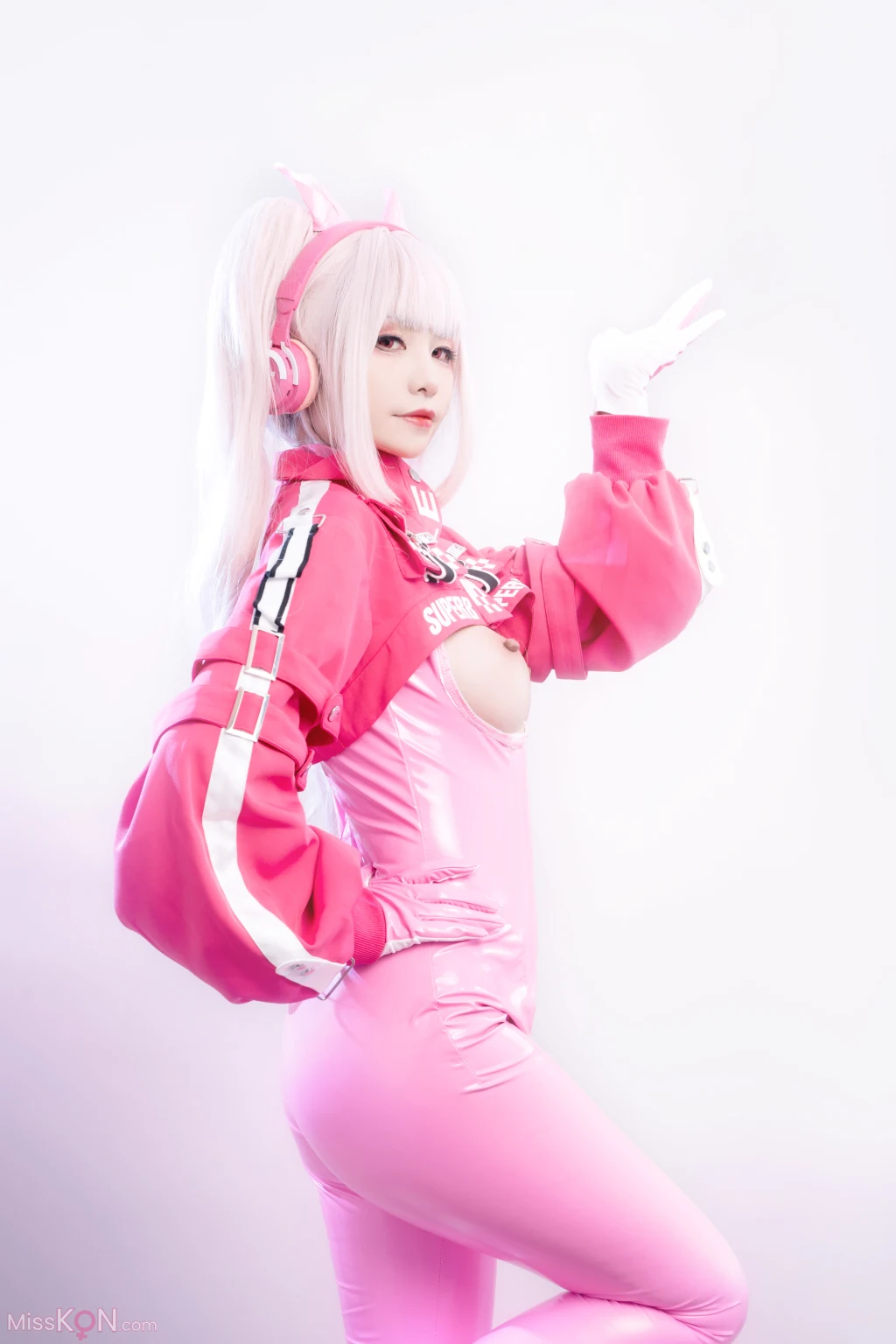 Coser@爆机少女喵小吉 (Nekokoyoshi): NIKKE 爱丽丝 (78 photos )