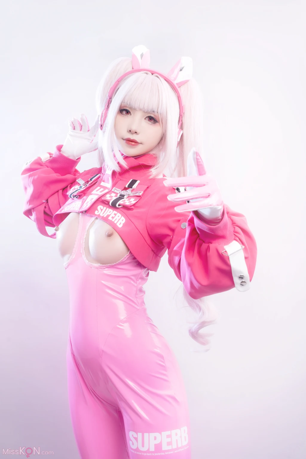 Coser@爆机少女喵小吉 (Nekokoyoshi): NIKKE 爱丽丝 (78 photos )