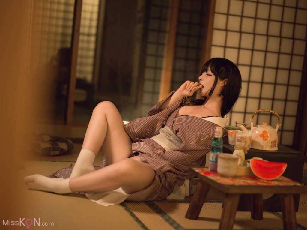 Coser@yuuhui玉汇: 独居的寡姐 (135 photos )