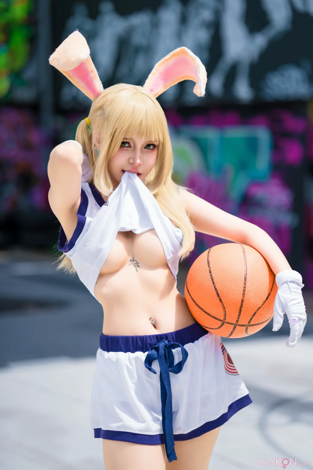 Coser@UmekoJ: Lola Bunny (53 photos )