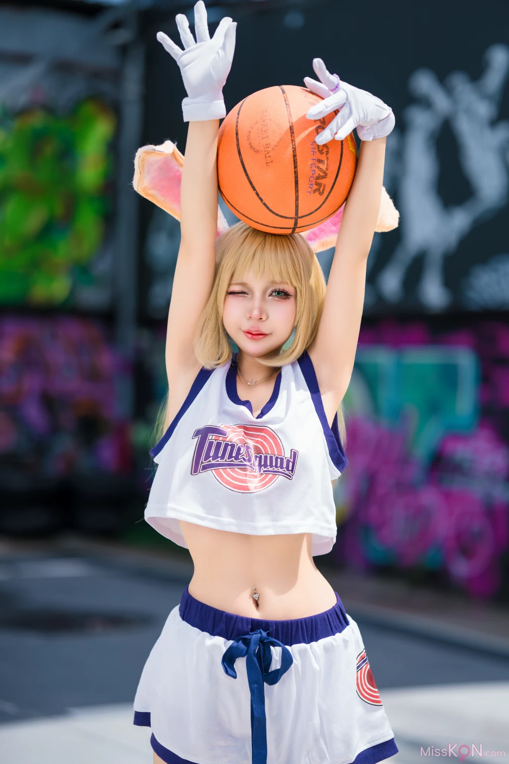 Coser@UmekoJ: Lola Bunny (53 photos )