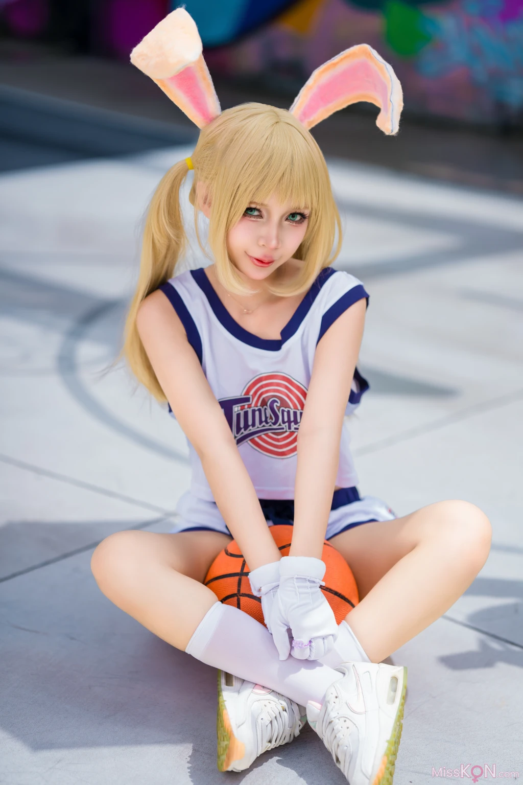 Coser@UmekoJ: Lola Bunny (53 photos )