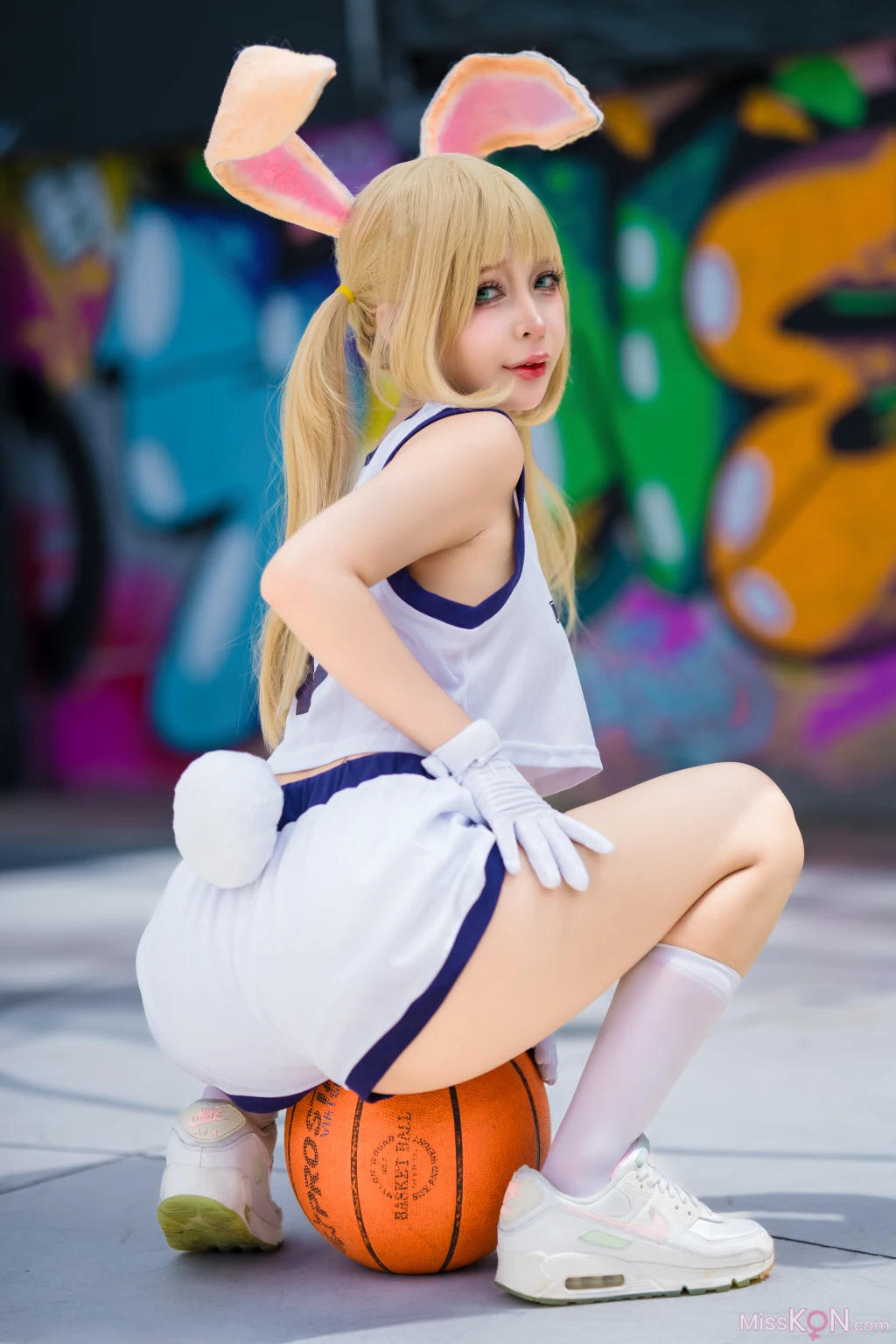 Coser@UmekoJ: Lola Bunny (53 photos )