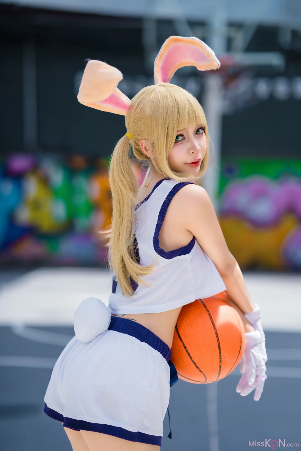 Coser@UmekoJ: Lola Bunny (53 photos )