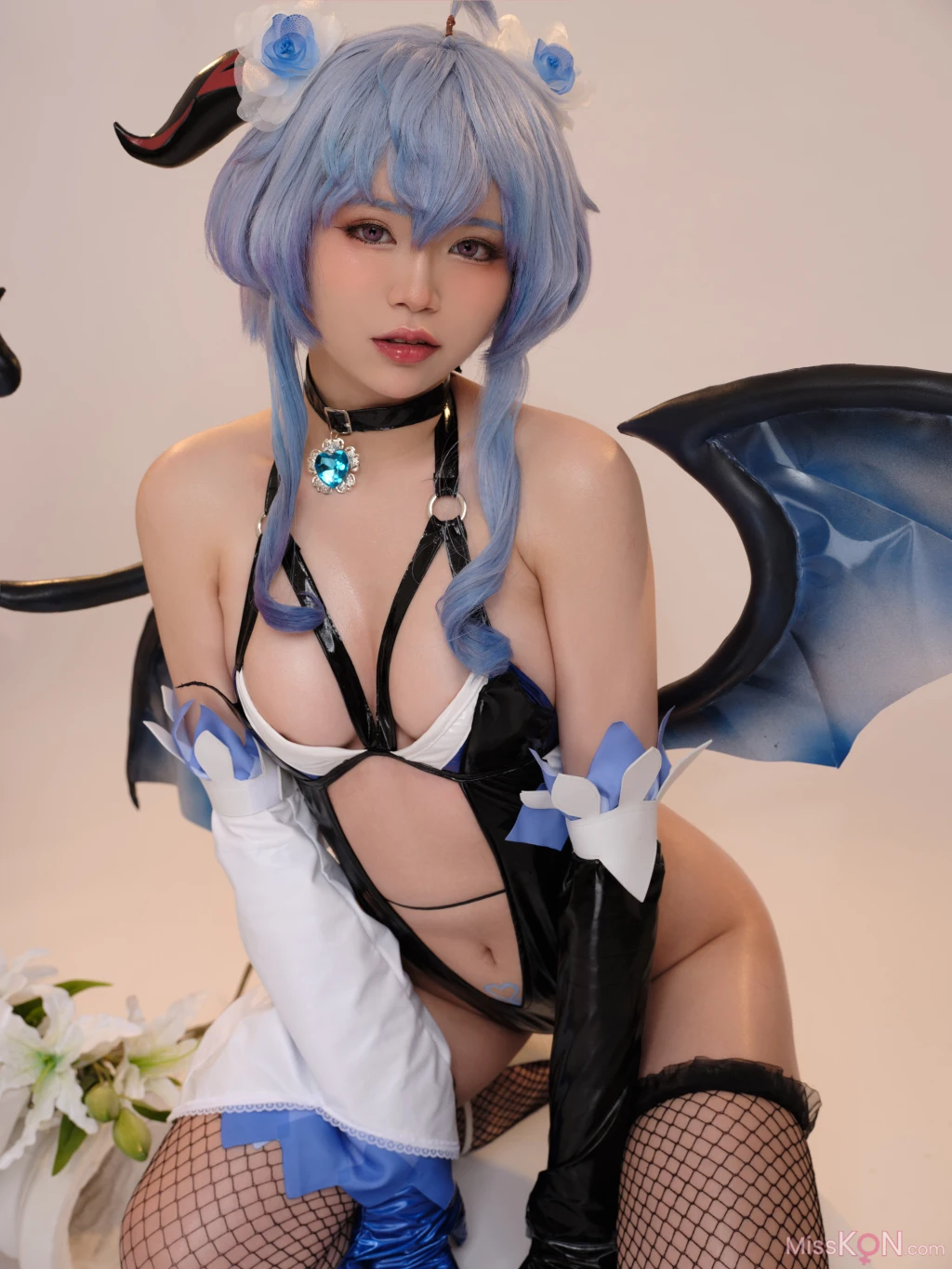 Coser@ZinieQ: Genshin Impact Ganyu Succubus (37 photos )