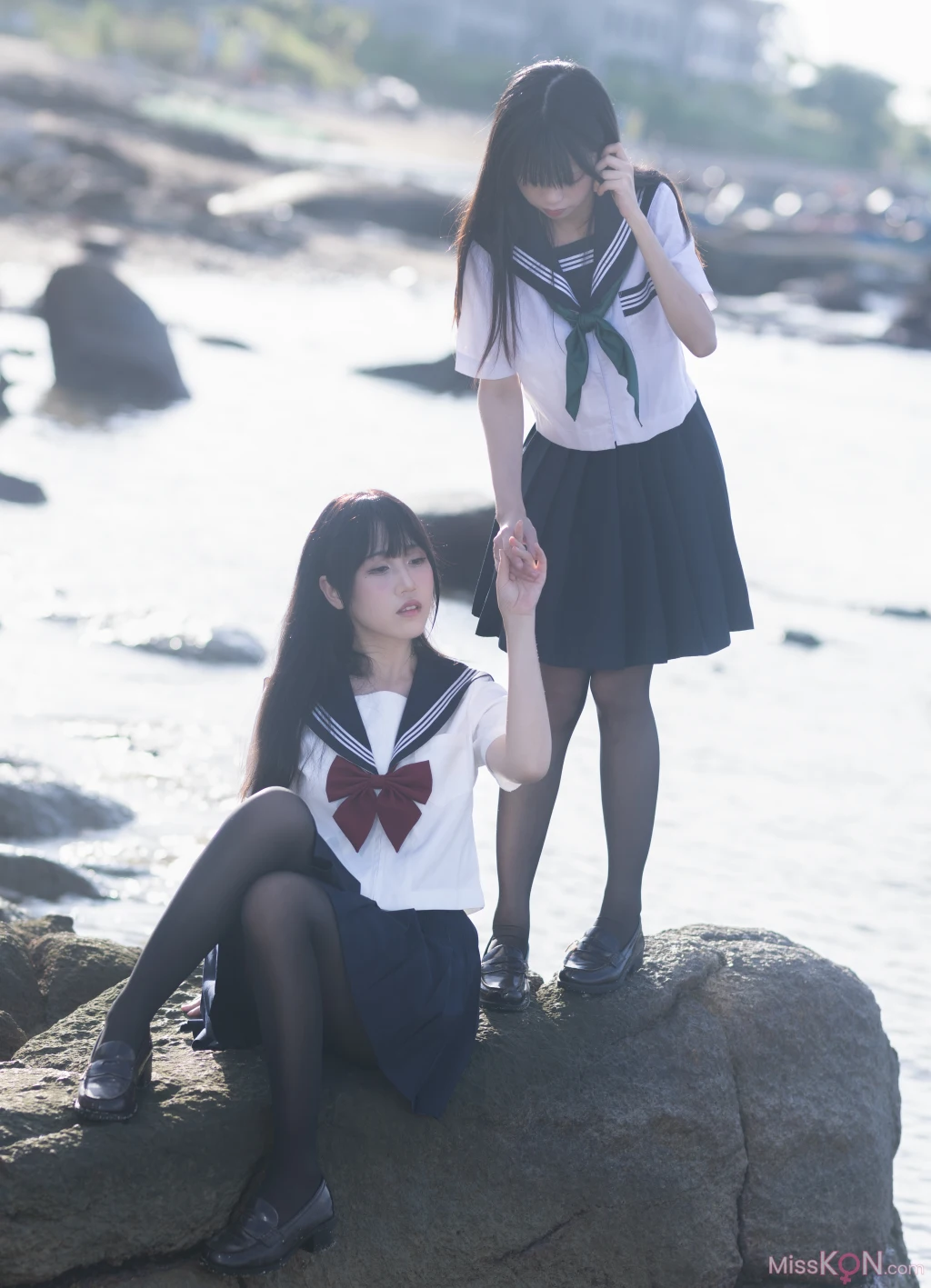 Coser@不呆猫 &amp; 三無人型: 水手服百合黑丝 (51 photos )