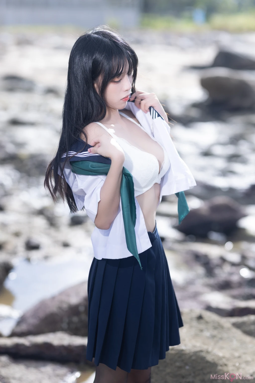 Coser@不呆猫 &amp; 三無人型: 水手服百合黑丝 (51 photos )